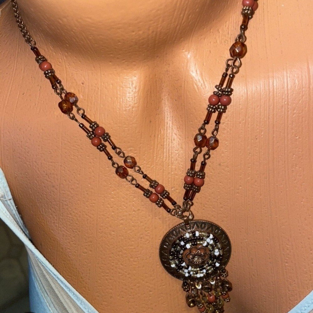 🇨🇦 Vintage Avon Southwestern Fringed Copper necklace